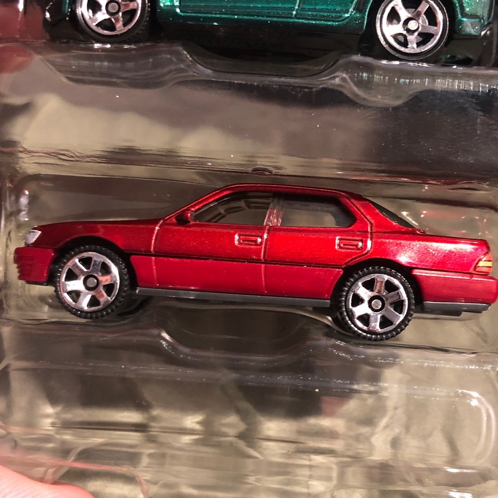 Matchbox 1994 Lexus LS400